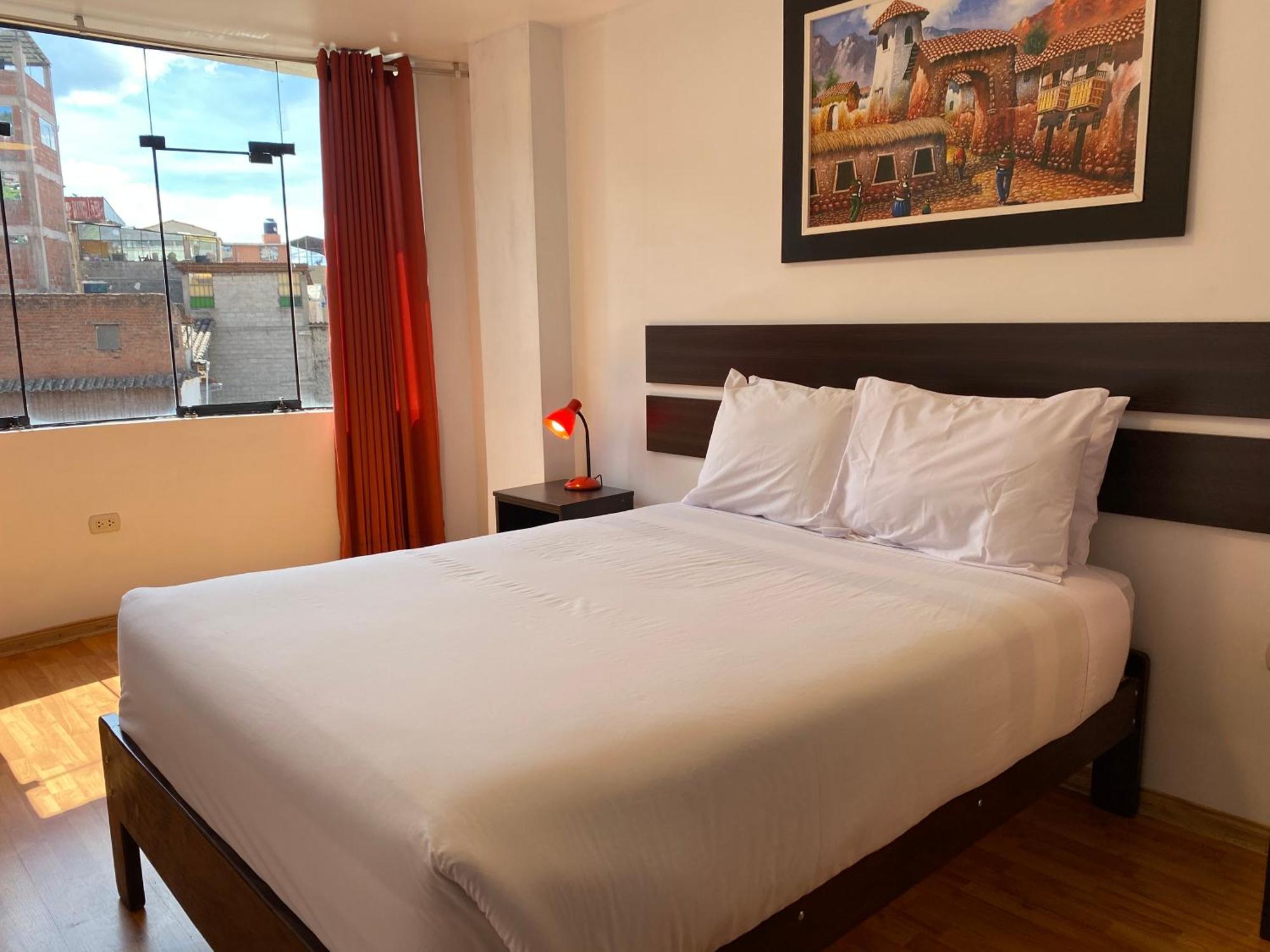 Adriano's Deluxe 3 * Cuzco